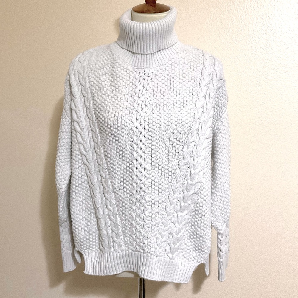 a.n.a. Cable Knit Sweater Turtle Neck M Silver Gray